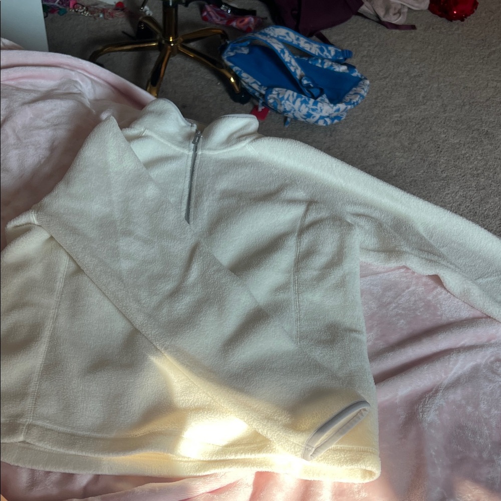 Old Navy Cream Quarter-Zip Sweatshirt
